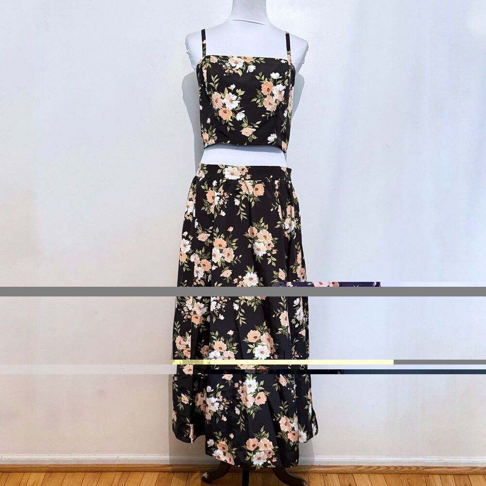 Old Navy The occasion Floral Black Taffeta High Waisted Skirt Crop Top Set XL - Picture 2 of 13